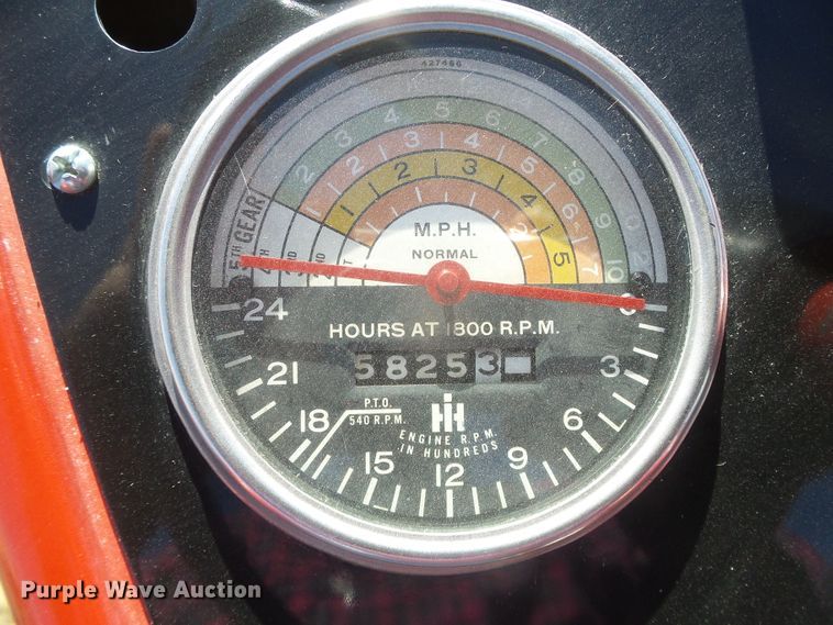 image for item EK9751 1958 International 460 Hi-Utility  tractor