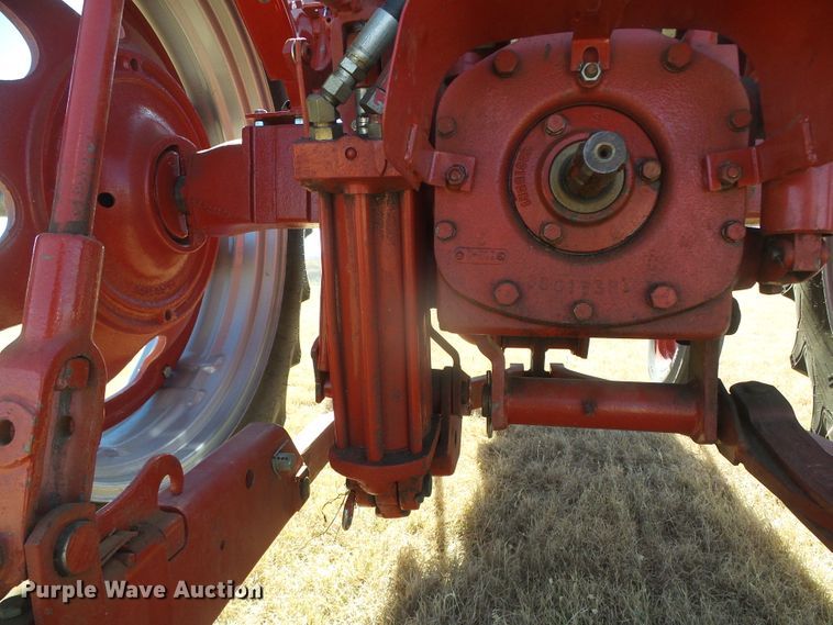 image for item EK9751 1958 International 460 Hi-Utility  tractor