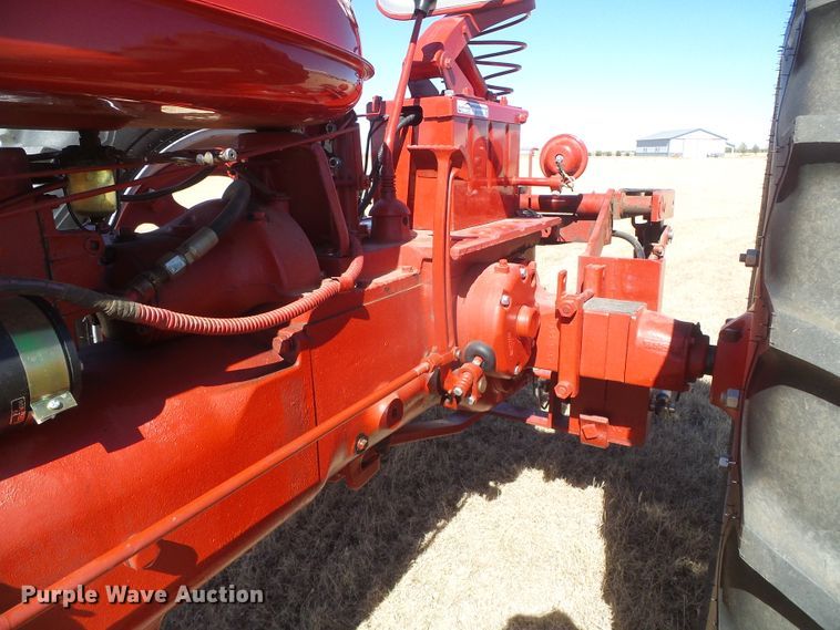 image for item EK9752 1953 International Farmall Super H  tractor