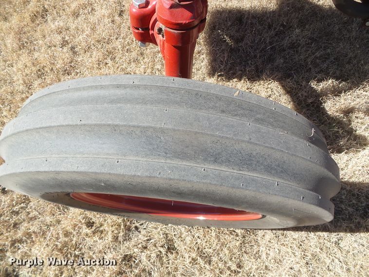 image for item EK9753 1955 International 300 Utility  tractor