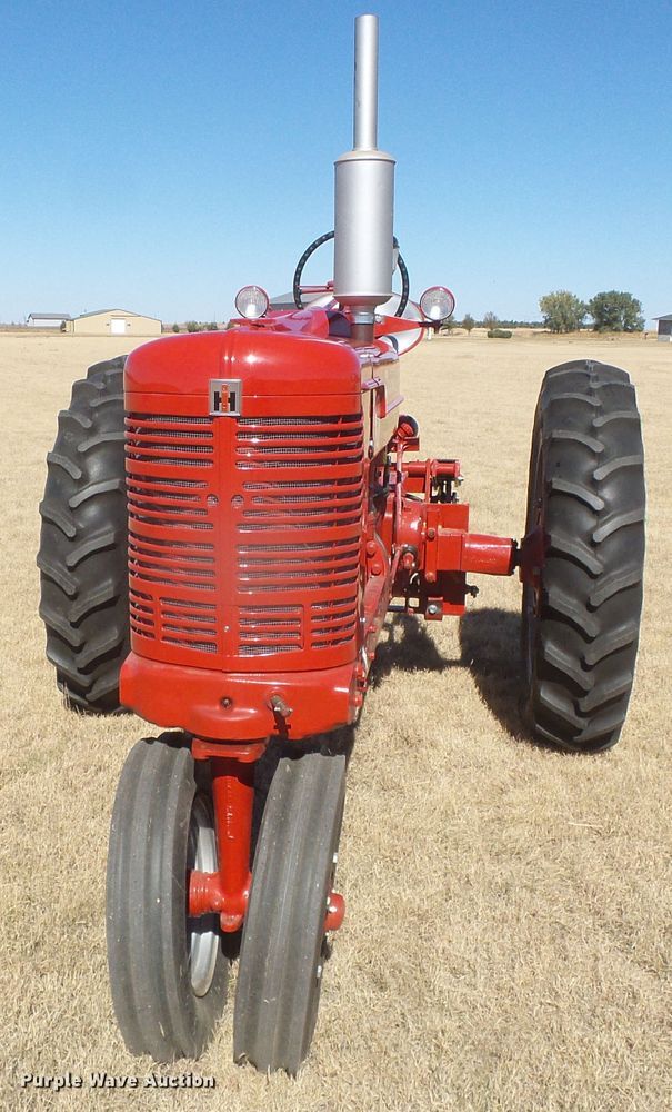 image for item EK9756 1953 International Farmall Super M  tractor