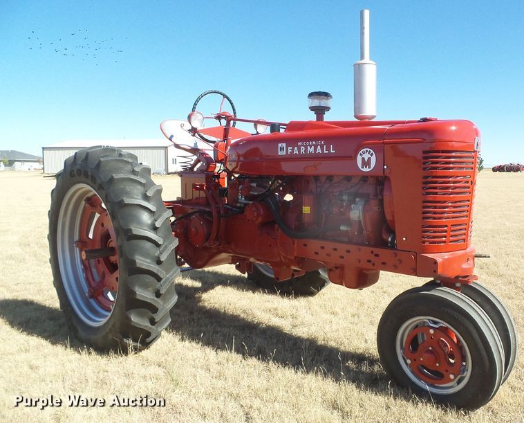 image for item EK9756 1953 International Farmall Super M  tractor