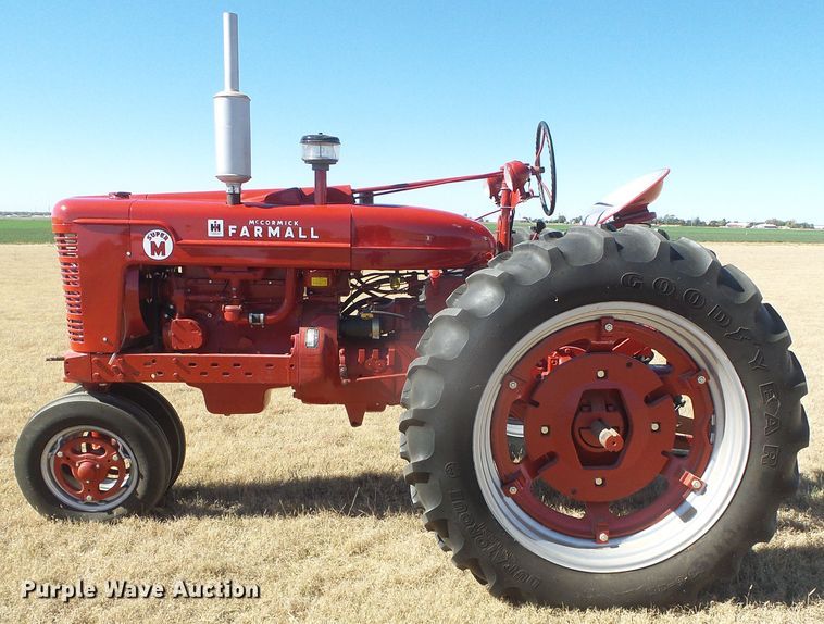 image for item EK9756 1953 International Farmall Super M  tractor