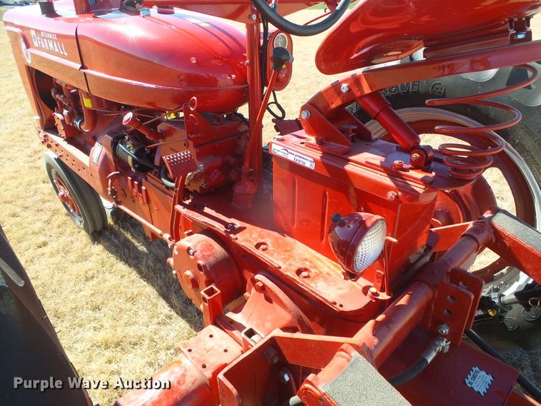image for item EK9756 1953 International Farmall Super M  tractor