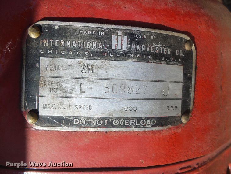 image for item EK9756 1953 International Farmall Super M  tractor