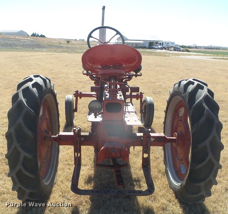 image for item EK9757 1948 International Farmall C  tractor