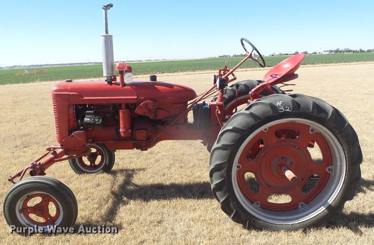 image for item EK9757 1948 International Farmall C  tractor