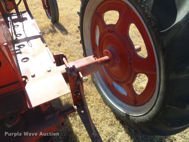 image for item EK9757 1948 International Farmall C  tractor