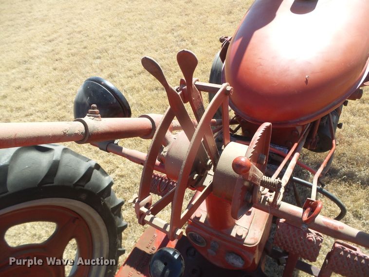 image for item EK9757 1948 International Farmall C  tractor