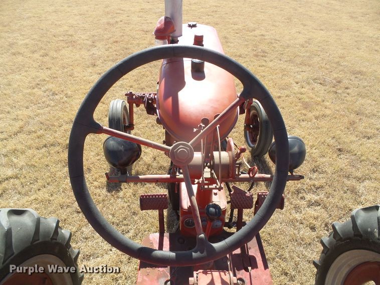 image for item EK9757 1948 International Farmall C  tractor