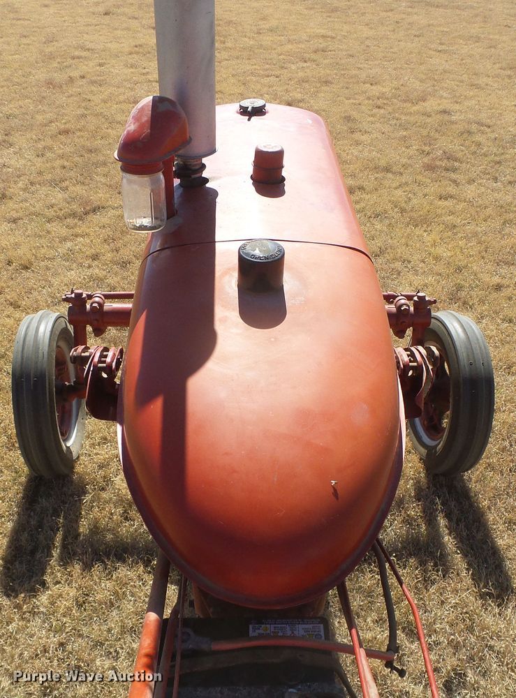 image for item EK9757 1948 International Farmall C  tractor