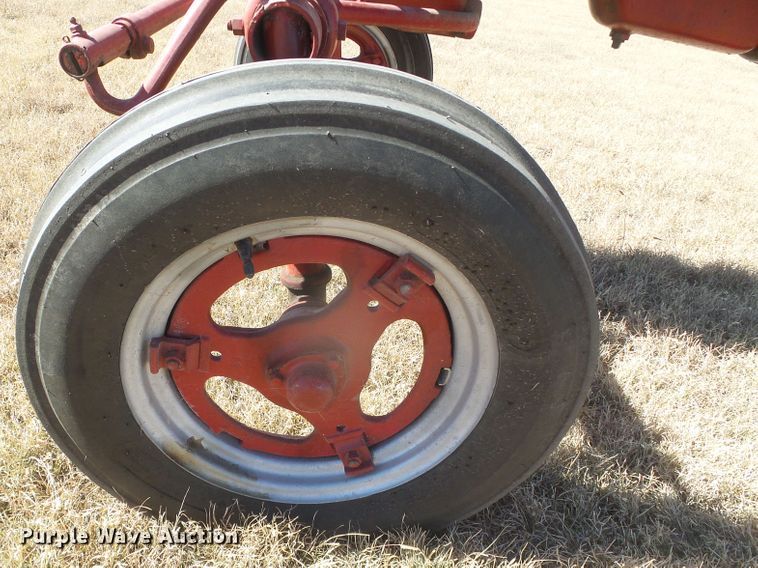 image for item EK9757 1948 International Farmall C  tractor