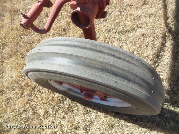 image for item EK9757 1948 International Farmall C  tractor