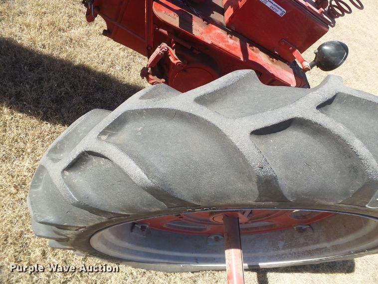 image for item EK9757 1948 International Farmall C  tractor