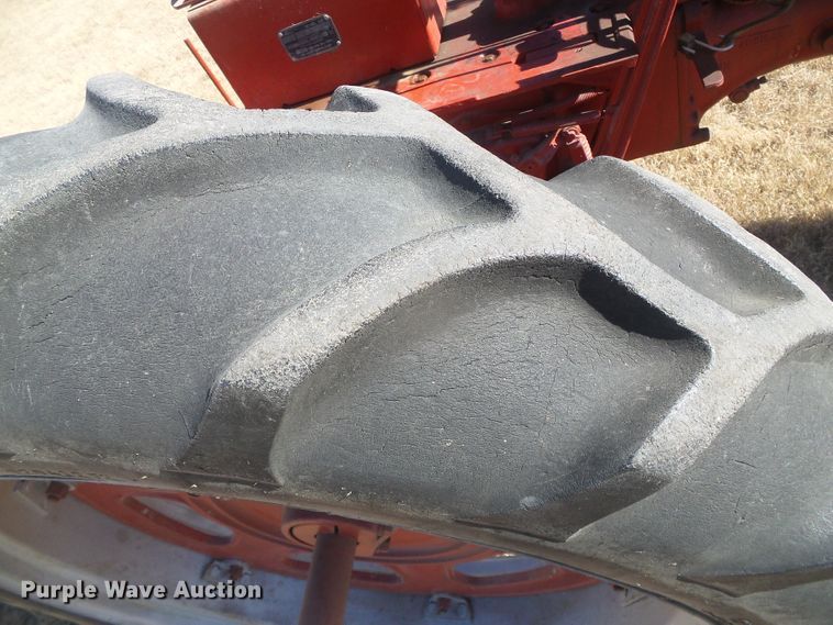 image for item EK9757 1948 International Farmall C  tractor