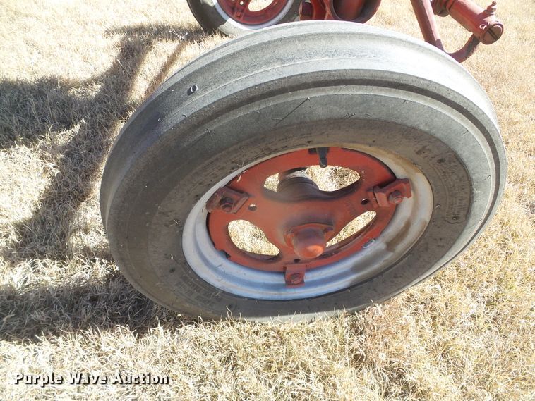 image for item EK9757 1948 International Farmall C  tractor