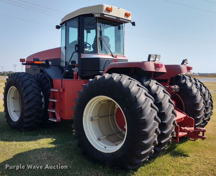 image for item EQ9453 2005 Buhler Versatile 2290  4WD tractor