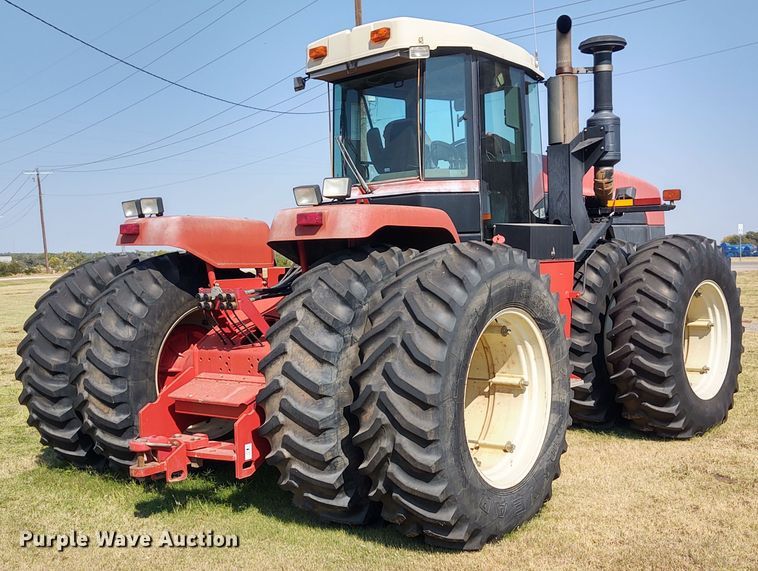 image for item EQ9453 2005 Buhler Versatile 2290  4WD tractor