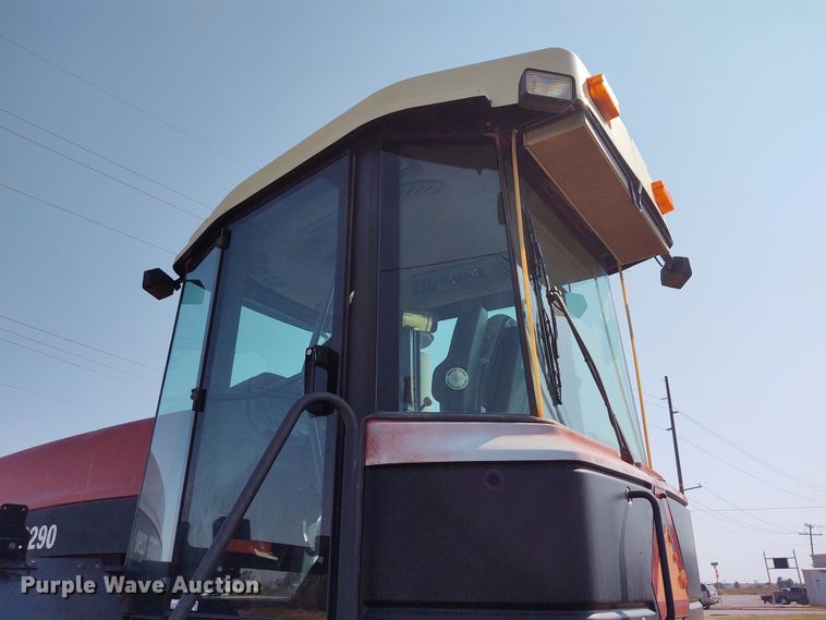 image for item EQ9453 2005 Buhler Versatile 2290  4WD tractor