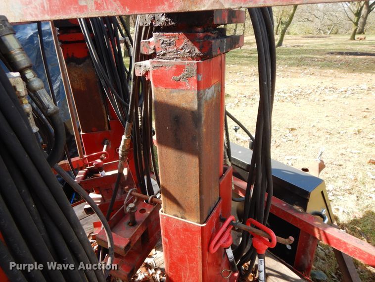 image for item FG9604 (8) Bainter grain bin jacks