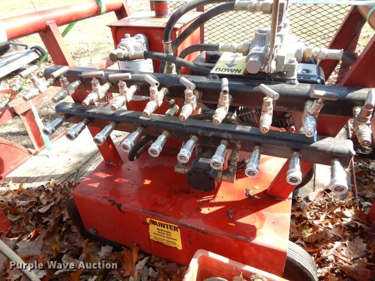 image for item FG9604 (8) Bainter grain bin jacks