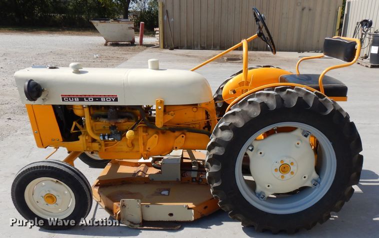 image for item FR9218 1966 International Cub Lo-Boy  tractor