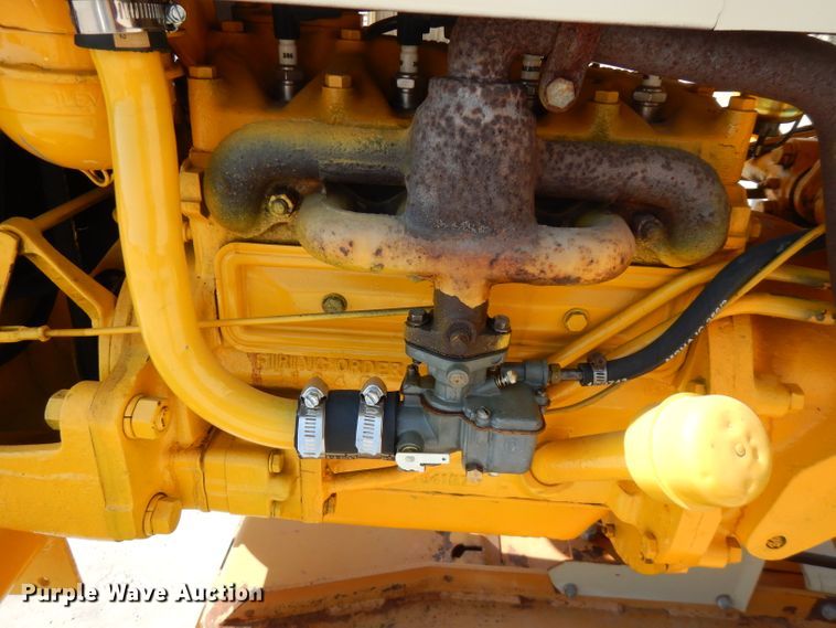 image for item FR9218 1966 International Cub Lo-Boy  tractor