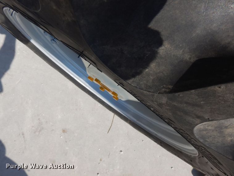 image for item FR9218 1966 International Cub Lo-Boy  tractor