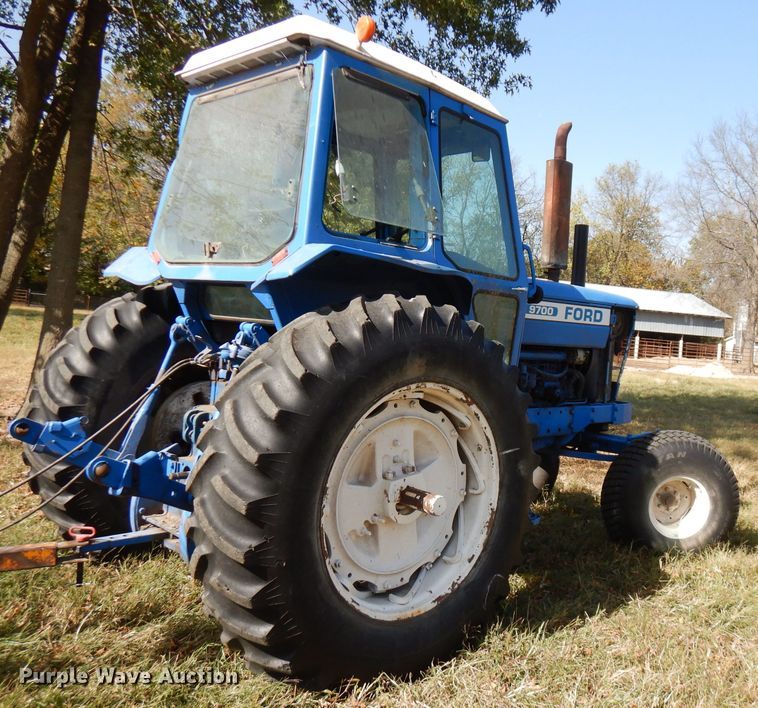 image for item FW9775 Ford 9700  tractor