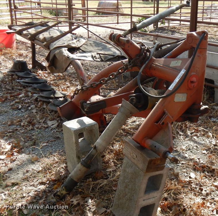 image for item FW9776 1989 Kuhn GMD77HD disc mower