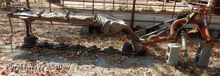 image for item FW9776 1989 Kuhn GMD77HD disc mower