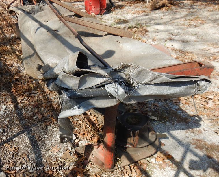 image for item FW9776 1989 Kuhn GMD77HD disc mower