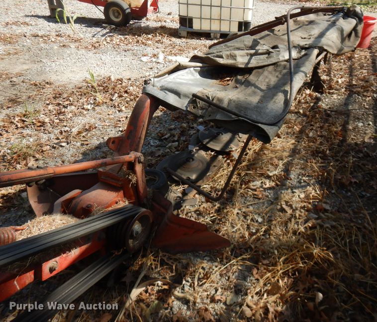 image for item FW9776 1989 Kuhn GMD77HD disc mower