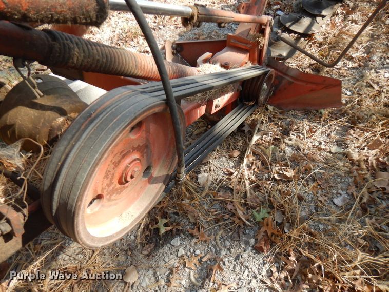 image for item FW9776 1989 Kuhn GMD77HD disc mower