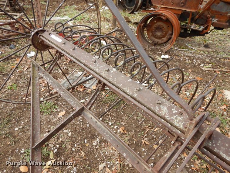 image for item GQ9847 Hay rake