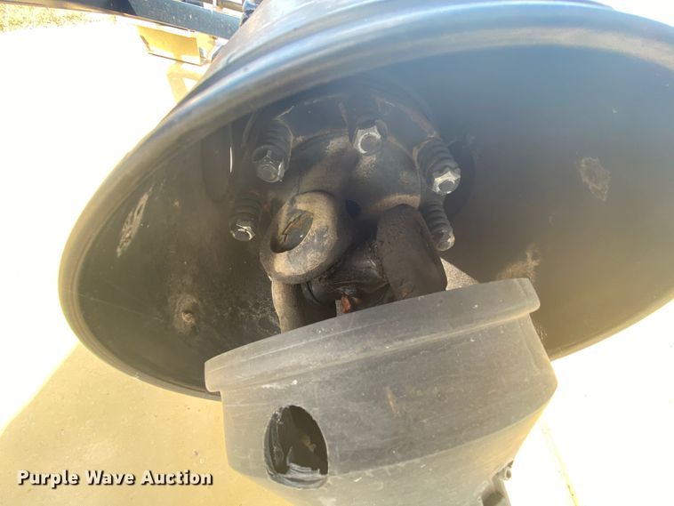 image for item HE9855 Land Pride RCZ3684 rotary mower