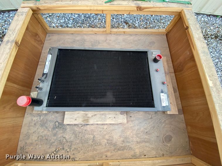 image for item HE9858 Radiator