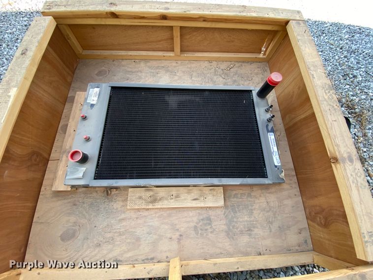 image for item HE9858 Radiator