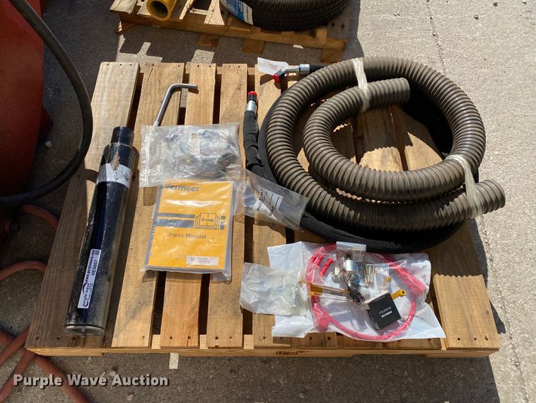 image for item HE9867 Vermeer parts