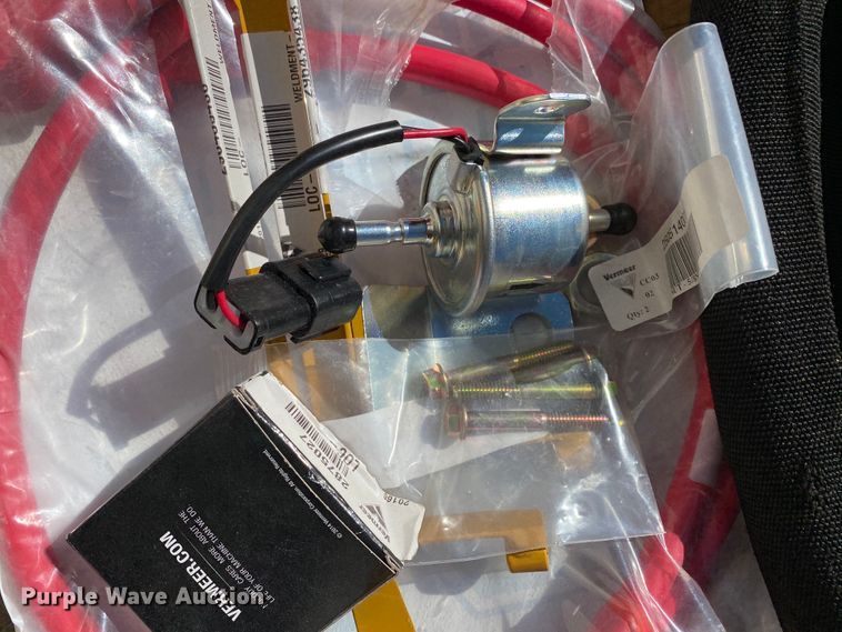 image for item HE9867 Vermeer parts