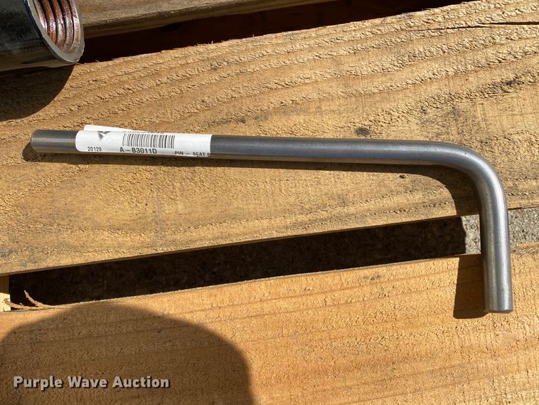 image for item HE9867 Vermeer parts