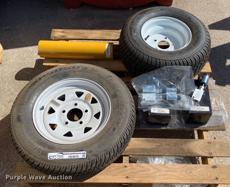 image for item HE9870 Vermeer parts