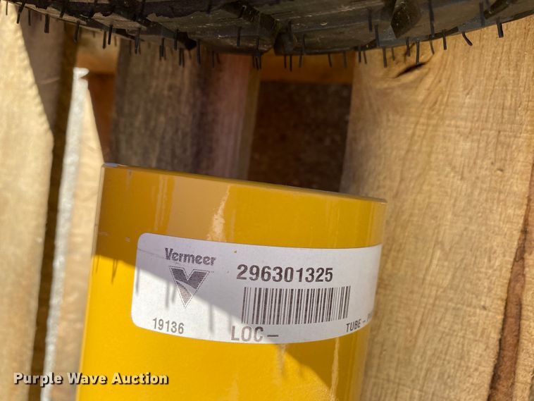 image for item HE9870 Vermeer parts