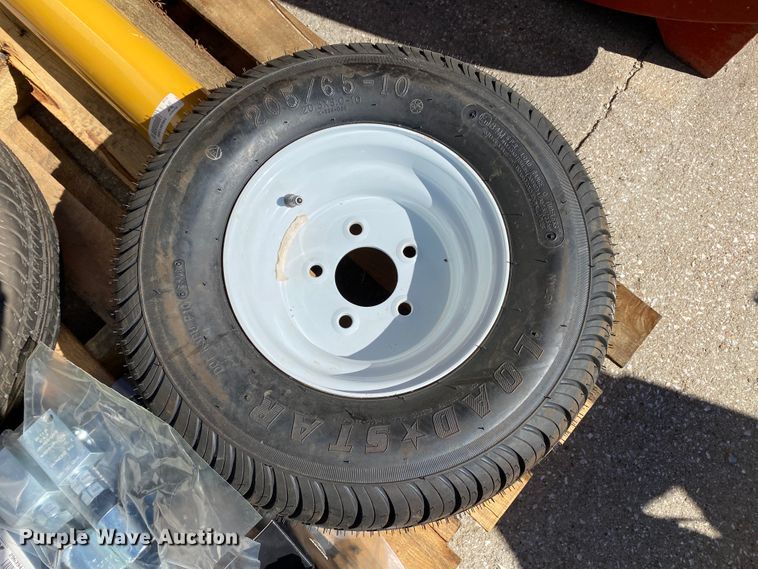 image for item HE9870 Vermeer parts