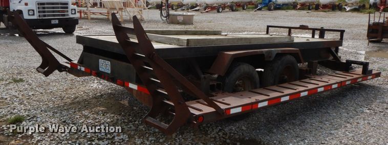 image for item HJ9661 1998 Behnke sprayer trailer