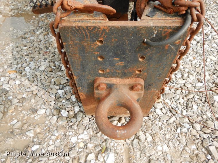 image for item HJ9661 1998 Behnke sprayer trailer