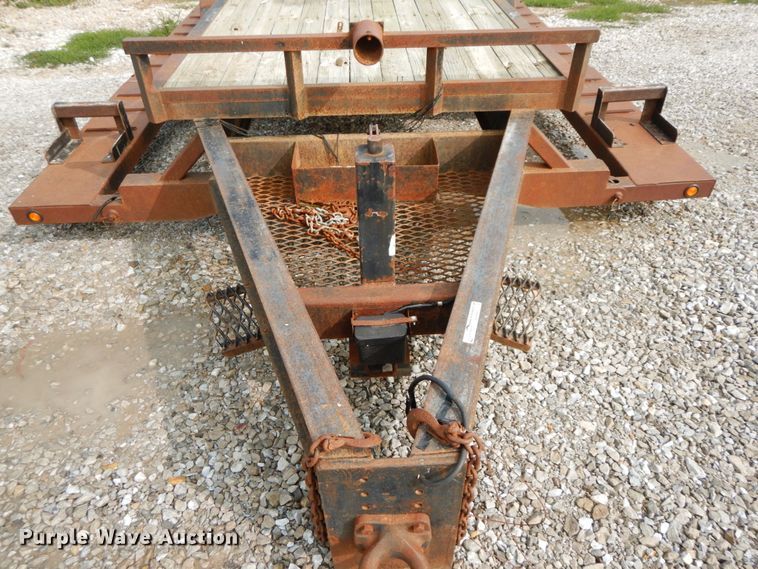 image for item HJ9661 1998 Behnke sprayer trailer