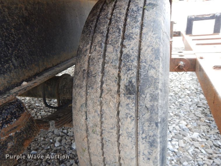 image for item HJ9661 1998 Behnke sprayer trailer