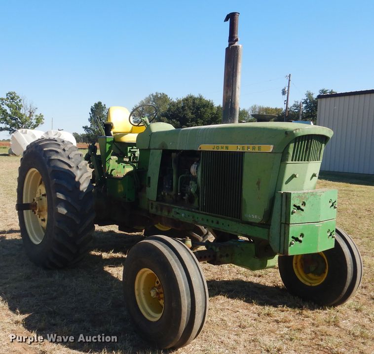 image for item HL9504 1971 John Deere 4620  tractor