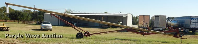 image for item HL9506 Westfield TR80-61 grain auger